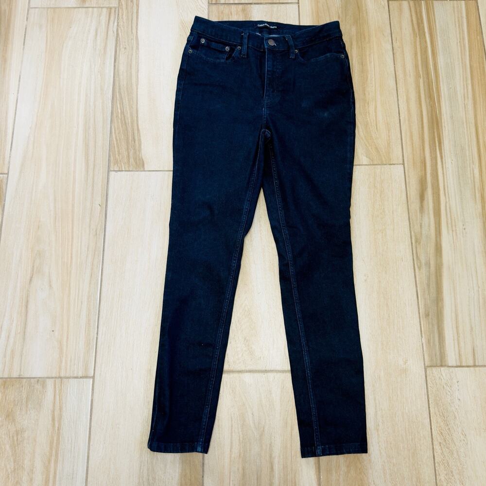 Calvin Klein Women's Jeans High Rise Skinny Size 8 Dark Blue 28 in. Inseam